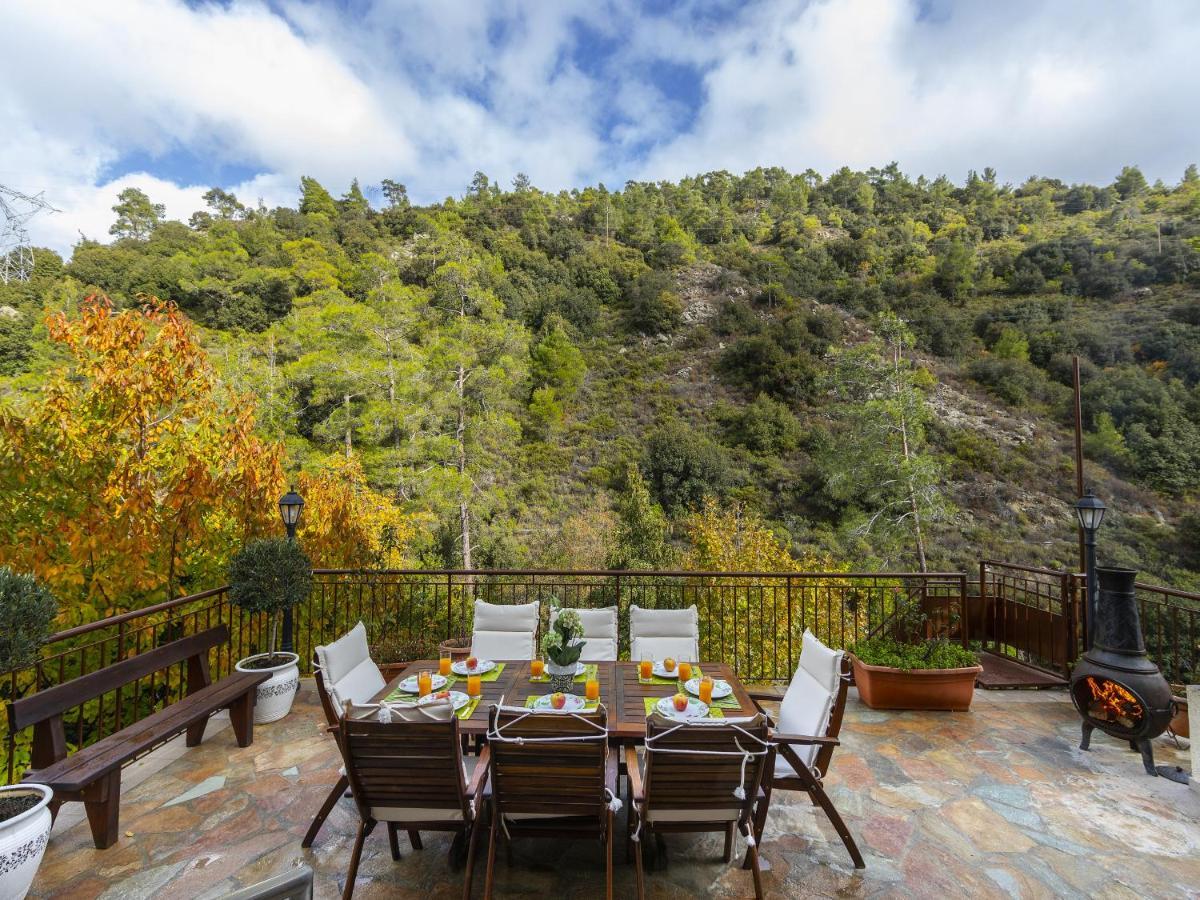 Troodos Riverside Cottage Kato Amiandos Екстериор снимка