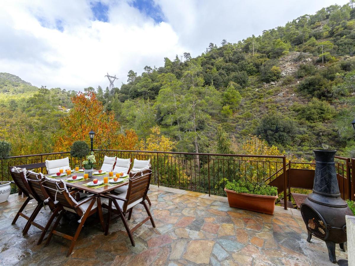 Troodos Riverside Cottage Kato Amiandos Екстериор снимка